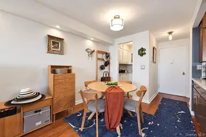 1155 Warburton Avenue #3Y, Yonkers, NY 10701 - Photo 8