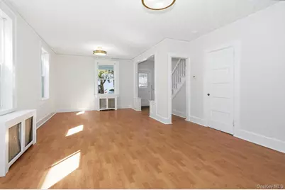 48 Robertson Avenue, White Plains, NY 10606 - Photo 6