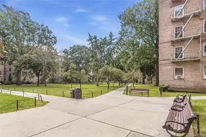 51-10 30 Avenue #4, Woodside, NY 11377 - Photo 20