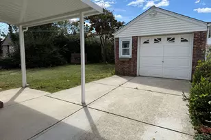 375 Latham Rd, Mineola, NY 11501 - Photo 2