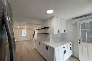 375 Latham Rd, Mineola, NY 11501 - Photo 16
