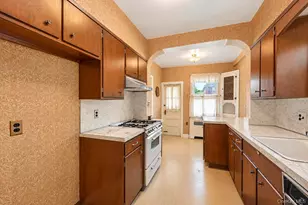 1845 Hering Ave, Bronx, NY 10461 - Photo 20