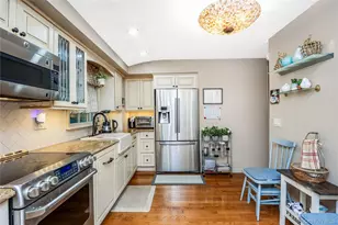 146 Elm St, Ronkonkoma, NY 11779 - Photo 10