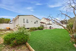 439 39th St, Lindenhurst, NY 11757 - Photo 40