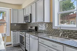 258 Liberty Ave, Westbury, NY 11590 - Photo 18