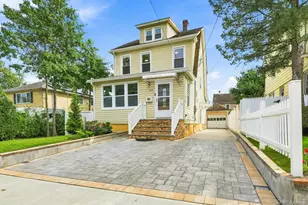 258 Liberty Ave, Westbury, NY 11590 - Photo 2