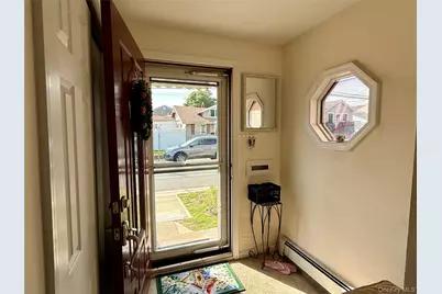 39 West Boulevard, East Rockaway, NY 11518 - Photo 2