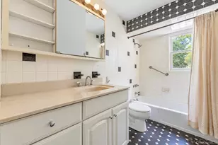 80 Alpine Way, South Huntington, NY 11746 - Photo 20