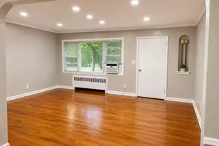 106 Kennedy Ave, Hempstead, NY 11550 - Photo 2