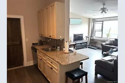 185 W Park Avenue #200, Long Beach, NY 11561 - Photo 4