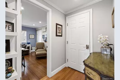 2056 Ellen Drive, Merrick, NY 11566 - Photo 14