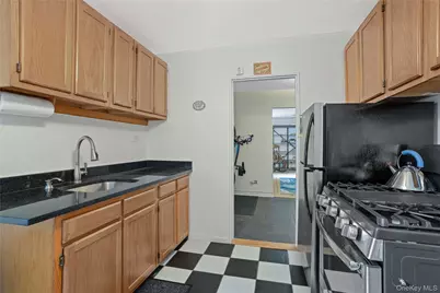 2271 Knapp Street #5D, Brooklyn, NY 11229 - Photo 14