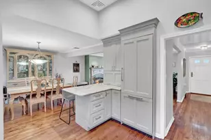 506 Nassau Pl, Garden City, NY 11530 - Photo 14