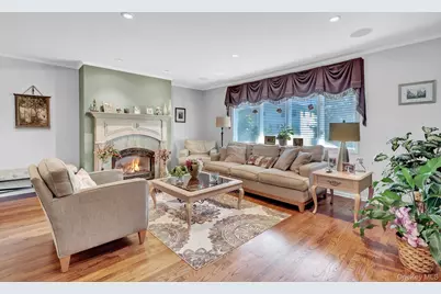 506 Nassau Place, Garden City, NY 11530 - Photo 6