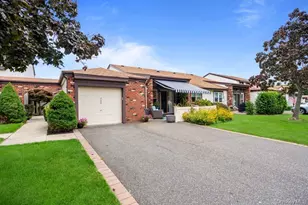 705 Alden Ct, Saint James, NY 11780 - Photo 2
