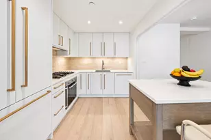 533 E 12th St, New York, NY 10009 - Photo 8