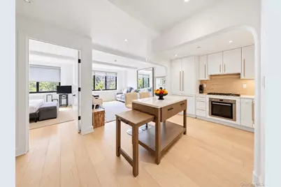 533 E 12th Street #5B, New York, NY 10009 - Photo 4
