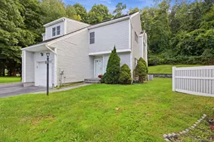 1452 Iroquois St, Shrub Oak, NY 10588 - Photo 2