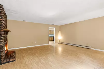 1726 Wad Riv Mnrvl Road, Wading River, NY 11792 - Photo 6