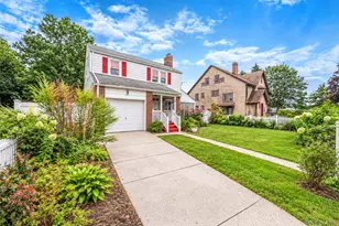 30 Fairview Blvd, Hempstead, NY 11550 - Photo 2