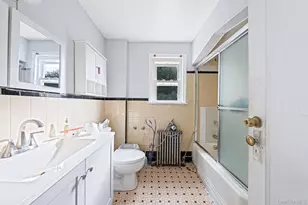 30 Fairview Blvd, Hempstead, NY 11550 - Photo 18