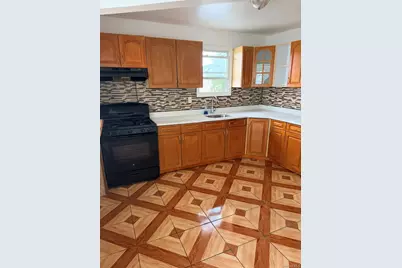 10711 171st Place, Jamaica, NY 11433 - Photo 8