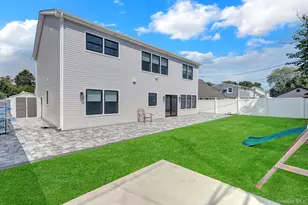 129 Tardy Ln S, Wantagh, NY 11793 - Photo 36