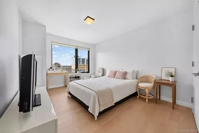 13835 39th Avenue #10H, Flushing, NY 11354 - Photo 10