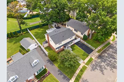 58 Willets Drive, Syosset, NY 11791 - Photo 24