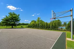 1 Jennifer Ln, Middle Island, NY 11953 - Photo 40