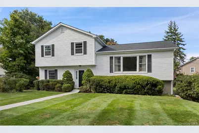 280 Somerston Road, Yorktown Heights, NY 10598 - Photo 2