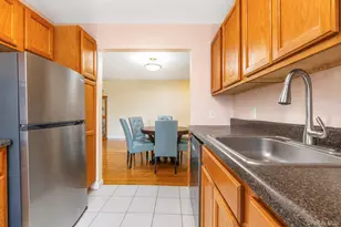 2439 Union Blvd, Islip, NY 11751 - Photo 14