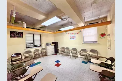 31-70 138 Street, Flushing, NY 11354 - Photo 2