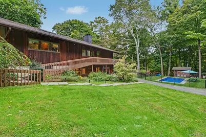 380 Long Ridge Road, Pound Ridge, NY 10576 - Photo 2