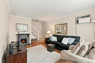 79-54 264th St, Glen Oaks, NY 11004 - Photo 4