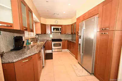 14527 13th Avenue, Whitestone, NY 11357 - Photo 16