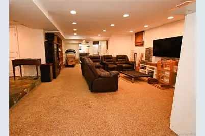 14527 13th Avenue, Whitestone, NY 11357 - Photo 8