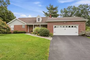 25 E Willow St, Beacon, NY 12508 - Photo 2