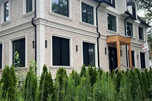 85-07 Abingdon Rd, Kew Gardens, NY 11415 - Photo 2