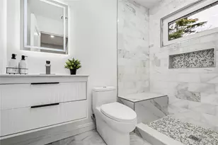 214 Oak Neck, Islip, NY 11795 - Photo 14