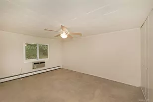 26 Richmond Blvd, Ronkonkoma, NY 11779 - Photo 18