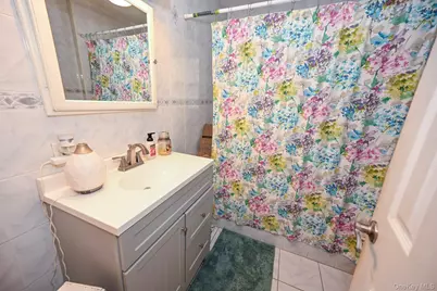 151 Nassau Boulevard, West Hempstead, NY 11552 - Photo 8