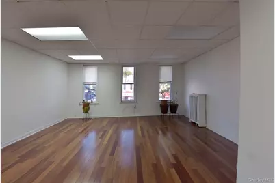 12015 Liberty Avenue, Richmond Hill, NY 11419 - Photo 8