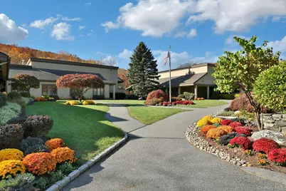 569 Heritage Hills Dr #B, Somers, NY 10589 - Photo 32