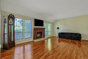 569 Heritage Hills Dr, Somers, NY 10589 - Photo 2