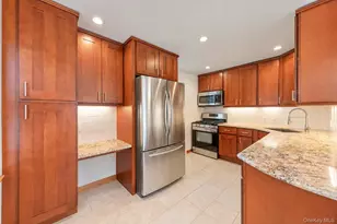 30 McAlester Ave, Hicksville, NY 11801 - Photo 6