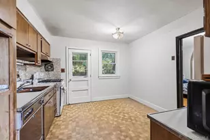 4 Great Oaks Dr, New City, NY 10956 - Photo 8