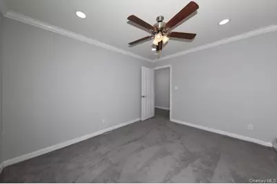427 Main Street #427-F, Northport, NY 11768 - Photo 8