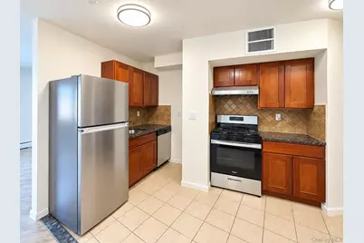 7617 46th Avenue #4A, Elmhurst, NY 11373 - Photo 2