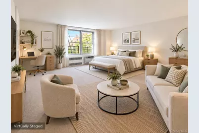 142-05 Roosevelt Avenue #517, Flushing, NY 11354 - Photo 2